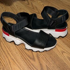 Sorel Kinetic Wedge Black Sea Salt Sz 9 Sandal